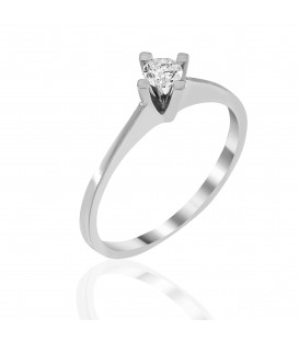 Ring whitegold with diamond