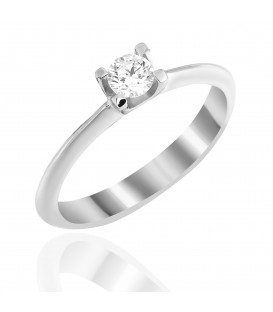 Ring whitegold with diamond