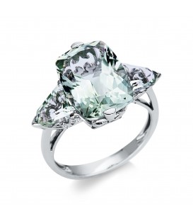 Εντυπωσιακό δαχτυλίδι με πράσινο αμέθυστο από λευκό χρυσό
