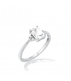 Ring whitegold with diamond